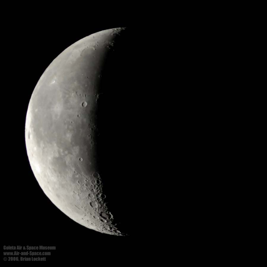 goleta-air-and-space-museum-the-moon